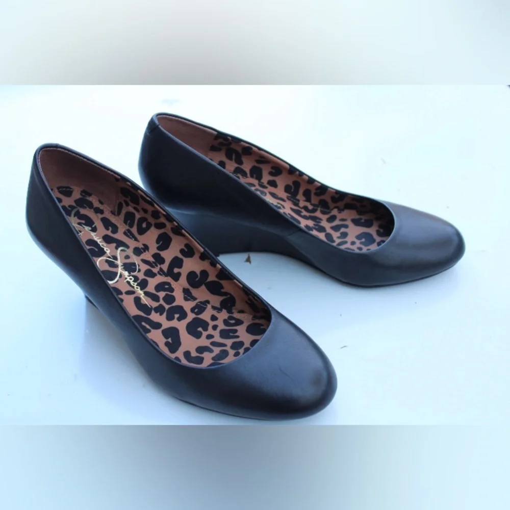Jessica Simpson wedges